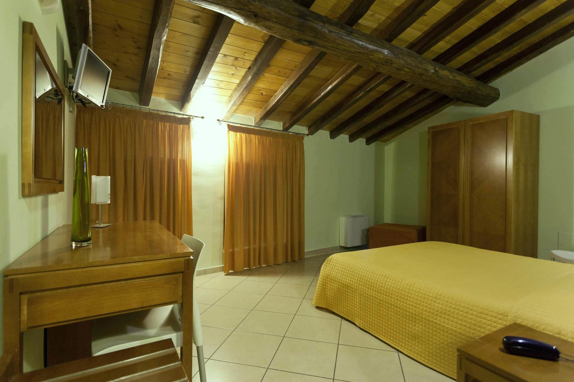 Hotel Federico II Castiglione De Sicilia Exterior photo