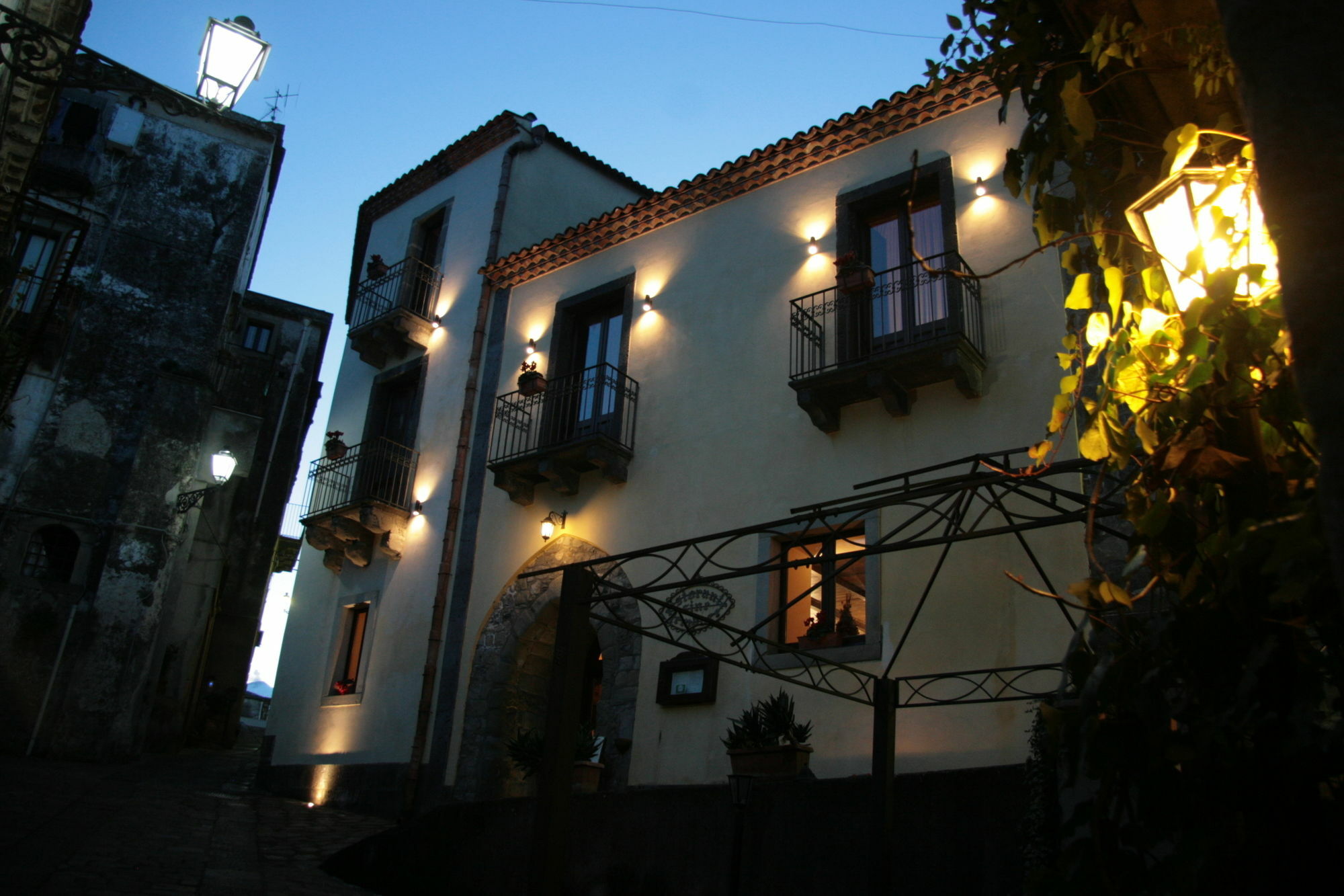 Hotel Federico II Castiglione De Sicilia Exterior photo